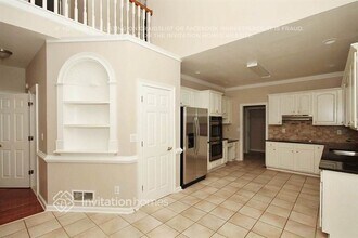 1905 Oak Wind Ln NE in Buford, GA - Foto de edificio - Building Photo