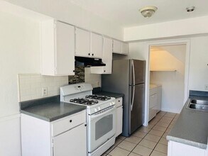 5907 Cougar Dr in Austin, TX - Building Photo - Building Photo