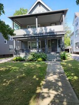 2623 Hampshire Rd in Cleveland, OH - Building Photo