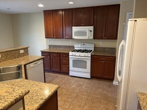 9125 Andraste Way in Reno, NV - Building Photo - Building Photo