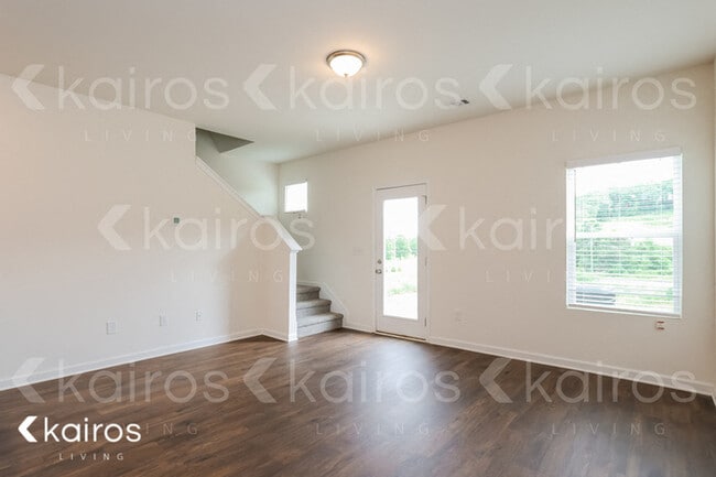 119 Dudley Wy in Cartersville, GA - Foto de edificio - Building Photo