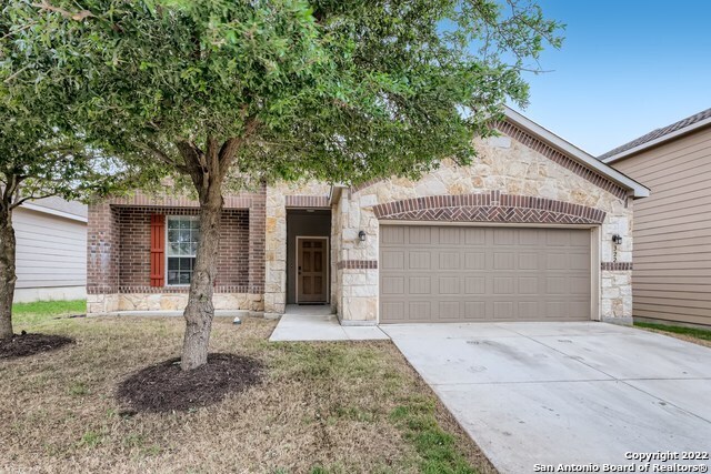 property at 322 Walnut Crest