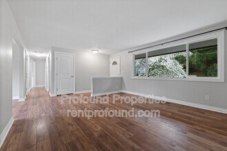 5860 SW 191st Ave in Beaverton, OR - Building Photo - Building Photo