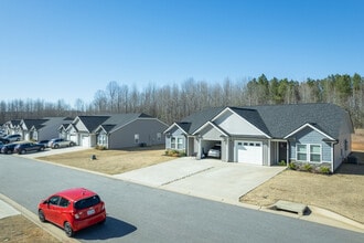 The Cottages At Broken Chimney in Inman, SC - Building Photo - Building Photo