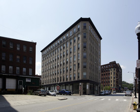 The Wingate in Haverhill, MA - Foto de edificio - Building Photo