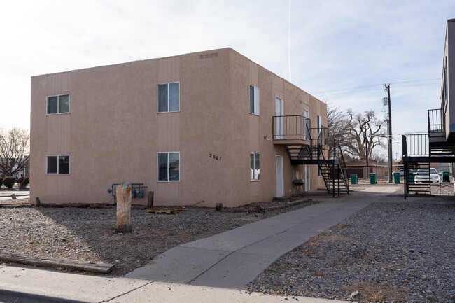 2007 N Tucker Ave in Farmington, NM - Building Photo - Building Photo