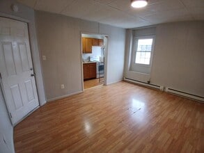 126 E Main St in Front Royal, VA - Building Photo - Building Photo