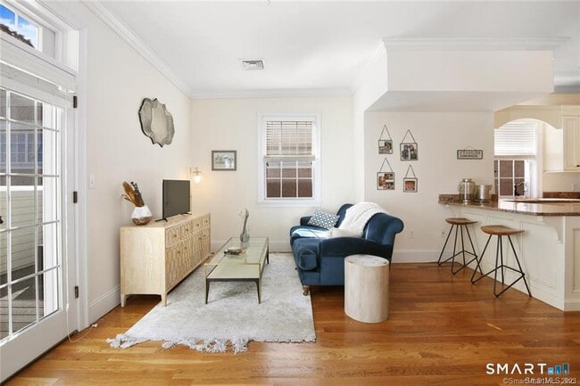 property at 1241 Post Rd