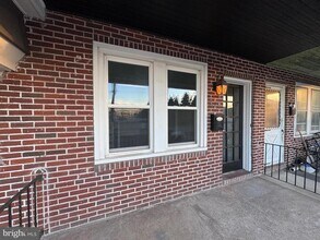 828 Ford St in Bridgeport, PA - Building Photo - Building Photo