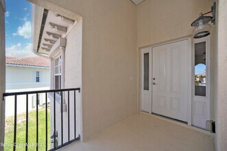 117 Lancha Cir in Indian Harbour Beach, FL - Building Photo - Building Photo