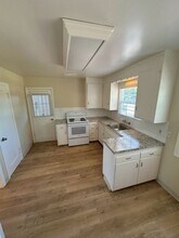724 Dutton Ave in San Leandro, CA - Building Photo - Building Photo