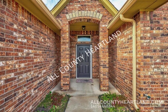 1971 Leslie Beachler Ln in Midwest City, OK - Building Photo - Building Photo