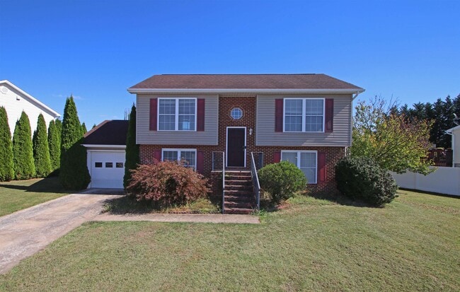 property at 1340 Stonechris Dr