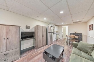 1502 Rockcrest Way in Marietta, GA - Building Photo - Building Photo