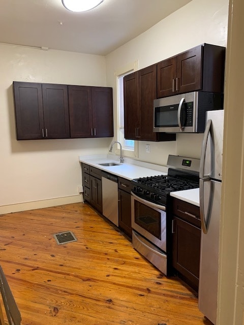 4021 Pine St, Unit 1 in Philadelphia, PA - Foto de edificio - Building Photo