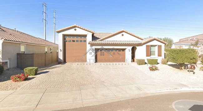 7616 W Raymond St in Phoenix, AZ - Building Photo - Building Photo