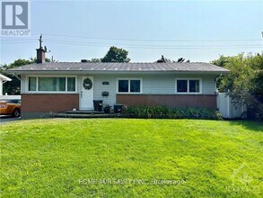 34 Stinson Ave in Ottawa, ON - Building Photo - Building Photo