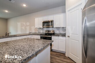 613 Ava Trl, Unit 2112 in Lewisville, TX - Foto de edificio - Building Photo