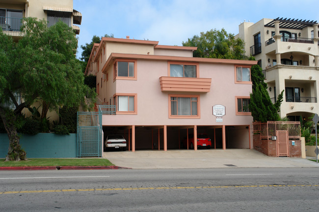 1408 S Beverly Glen Blvd in Los Angeles, CA - Building Photo - Building Photo