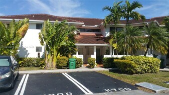 9656 SW 138th Ave in Miami, FL - Building Photo