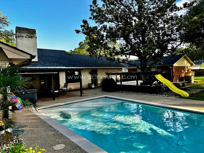 property at 7313 Camelback Dr