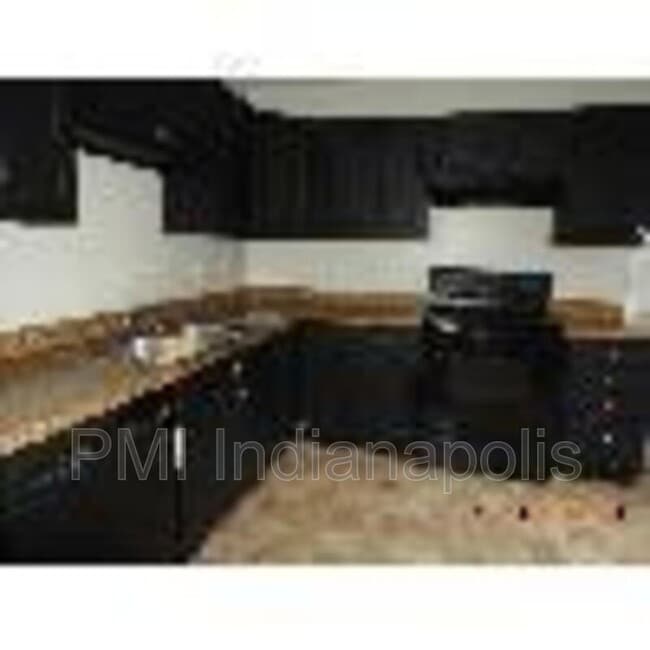 3742 Caroline Ave in Indianapolis, IN - Building Photo - Building Photo
