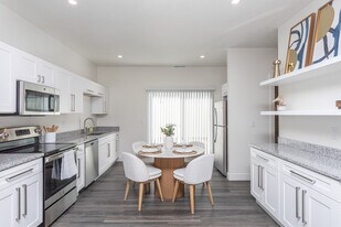 Klein Huis at Turner Mill in Heber City, UT - Building Photo