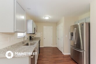 3135 Reid Brook Ln in Charlotte, NC - Building Photo - Building Photo