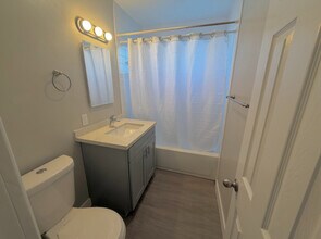 4387 1/2 Mississippi St in San Diego, CA - Building Photo - Building Photo