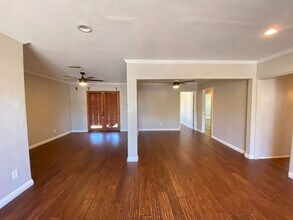 6129 Mary Ln Dr in San Diego, CA - Building Photo - Building Photo