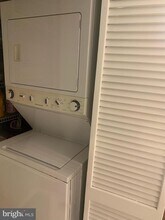 5700 Chapman Mill Dr in North Bethesda, MD - Building Photo - Building Photo