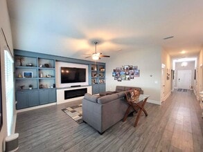 291 Bayou Bend Ln in Callaway, FL - Foto de edificio - Building Photo