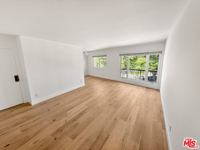 6615 Pacific Ave in Los Angeles, CA - Building Photo - Building Photo