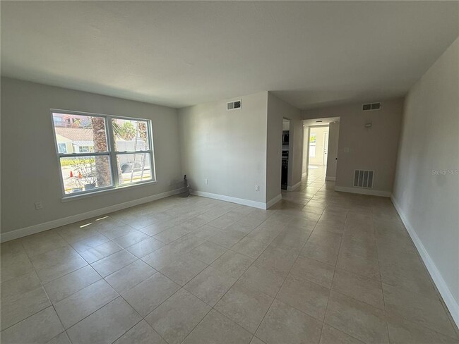 14120 Palm St in Madeira Beach, FL - Building Photo - Building Photo