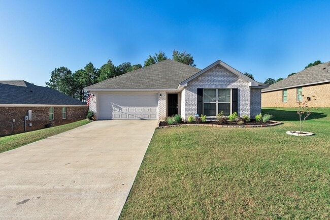 property at 740 Park Ln