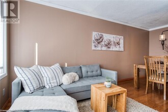 88 Williamsburg Rd in Kitchener, ON - Building Photo - Building Photo