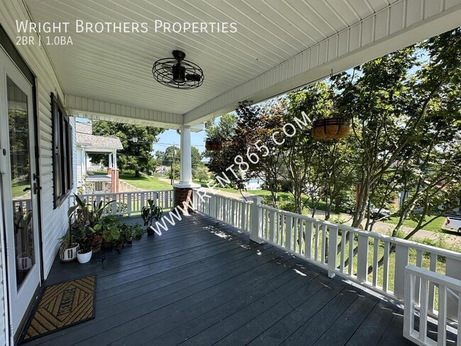 2525 Bernhurst Dr in Knoxville, TN - Building Photo - Building Photo