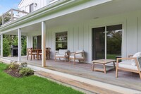 21 West End Ave in East Quogue, NY - Building Photo - Building Photo