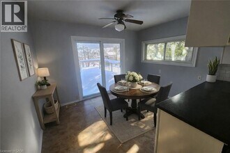 131 Doon Rd in Kitchener, ON - Building Photo - Building Photo