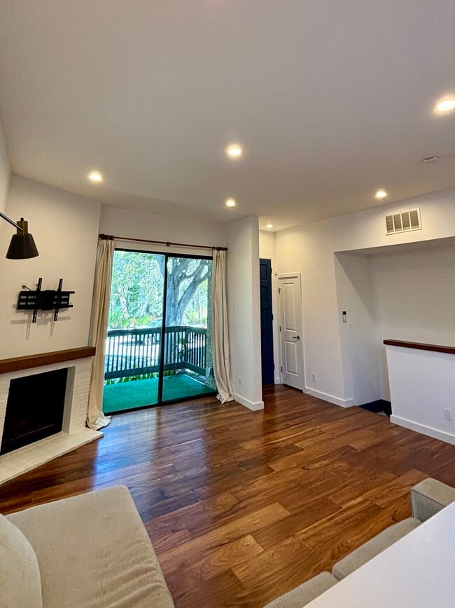 840 20th St in Santa Monica, CA - Foto de edificio - Building Photo