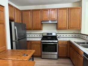 2527 Oneida Ln in Naperville, IL - Building Photo - Building Photo