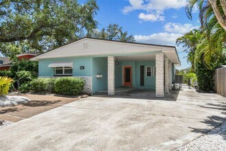 610 Bosphorous Ave in Tampa, FL - Building Photo - Building Photo