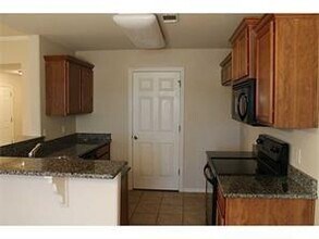 285 Jack Perry Dr in Centerton, AR - Building Photo - Building Photo