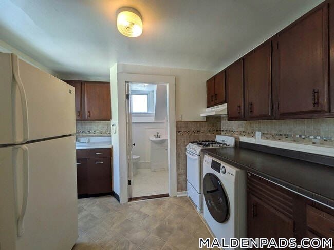 26 West St