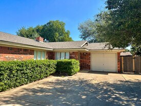 7805 Memphis Ave in Lubbock, TX - Building Photo