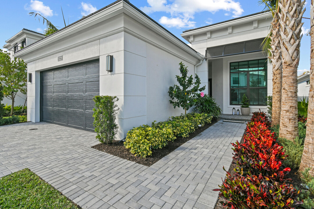 13229 Faberge Pl in Palm Beach Gardens, FL - Building Photo