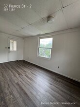 37 Pierce St in Kingston, PA - Building Photo - Building Photo