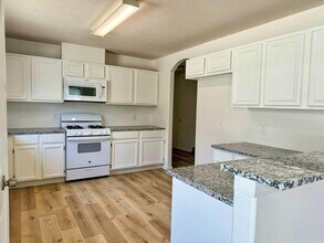 6519 Floral Glen Ln in Katy, TX - Building Photo - Building Photo