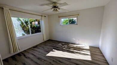 1726 Sequoia Ave in Burlingame, CA - Building Photo - Building Photo