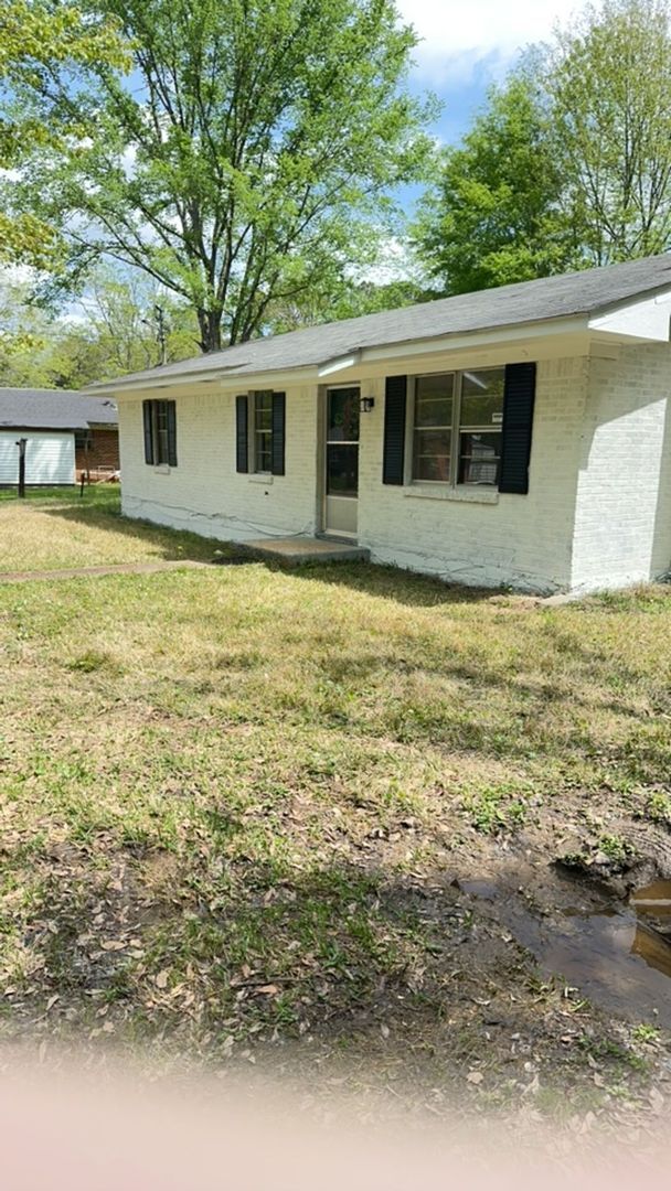 property at 197 Village Ct